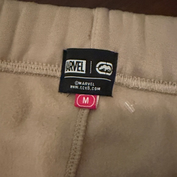 Ecko Marvel Spider-Man Beige Joggers Men’s size medium - Picture 5 of 6